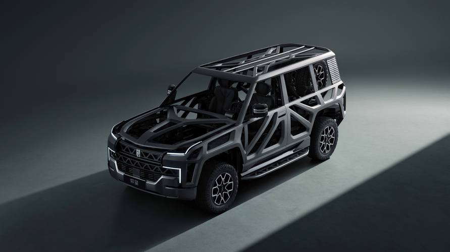 成都67仰望U8硬派越野的科技魅力，国能汽车对传统燃油车市场的冲击